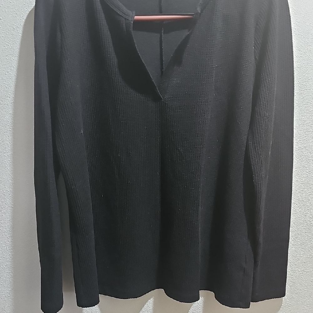 Zenana Outfitters Black Long Sleeve Top